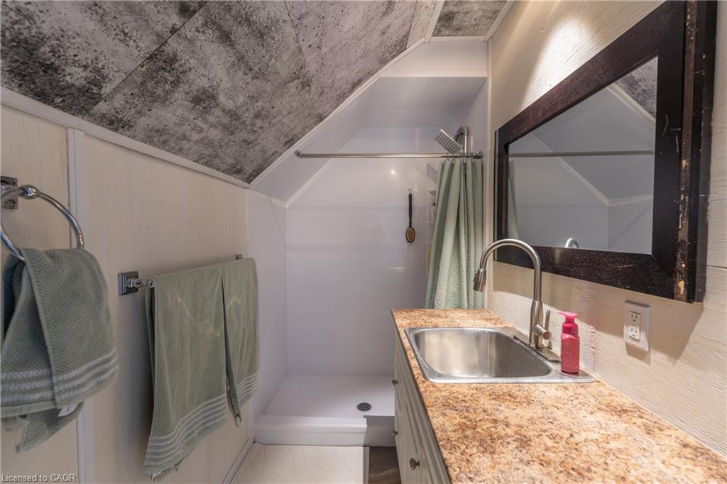 573 Canboro Road Property Photo 46