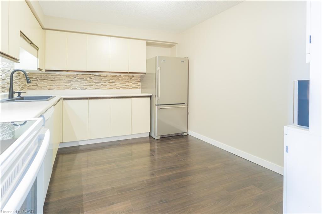 1508-55 Green Valley Drive Property Photo 9