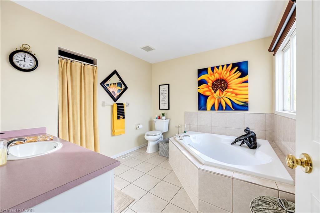 11 Peregrine Crescent Property Photo 26