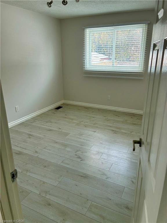 333 Rexford Drive Property Photo 4