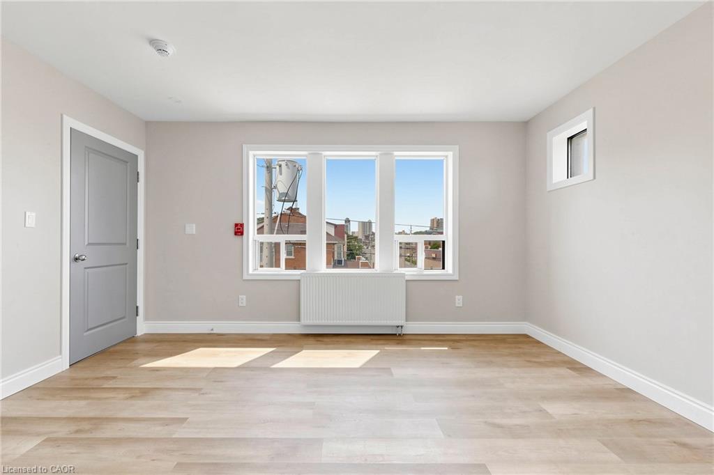 71 Sanford Avenue S Unit 10 Property Photo 2