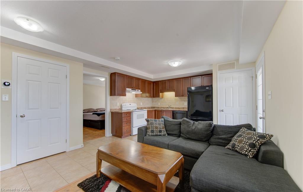 10f-1460 Highland Road W Property Photo 10