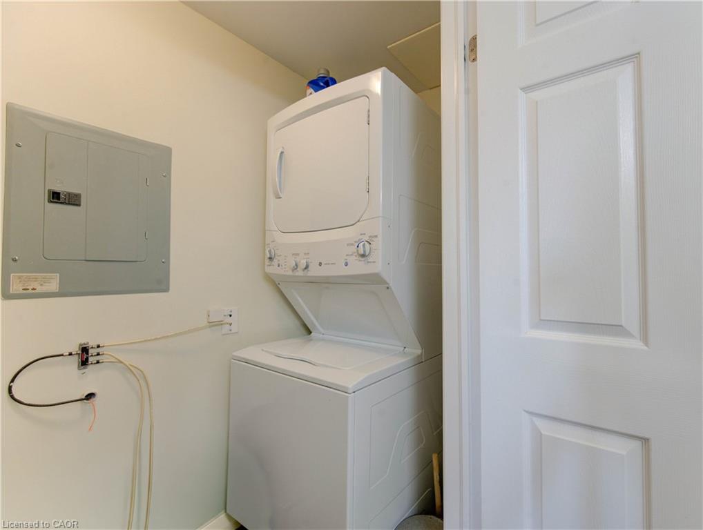 10f-1460 Highland Road W Property Photo 21