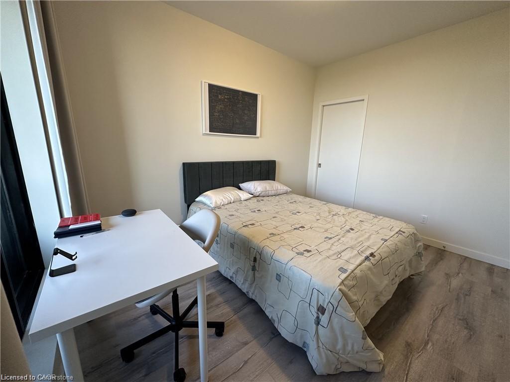 524-690 King Street W Property Photo 7