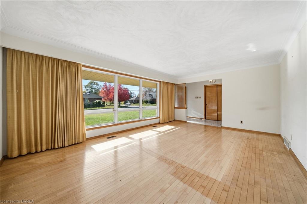 486 Chatham Street Property Photo 5