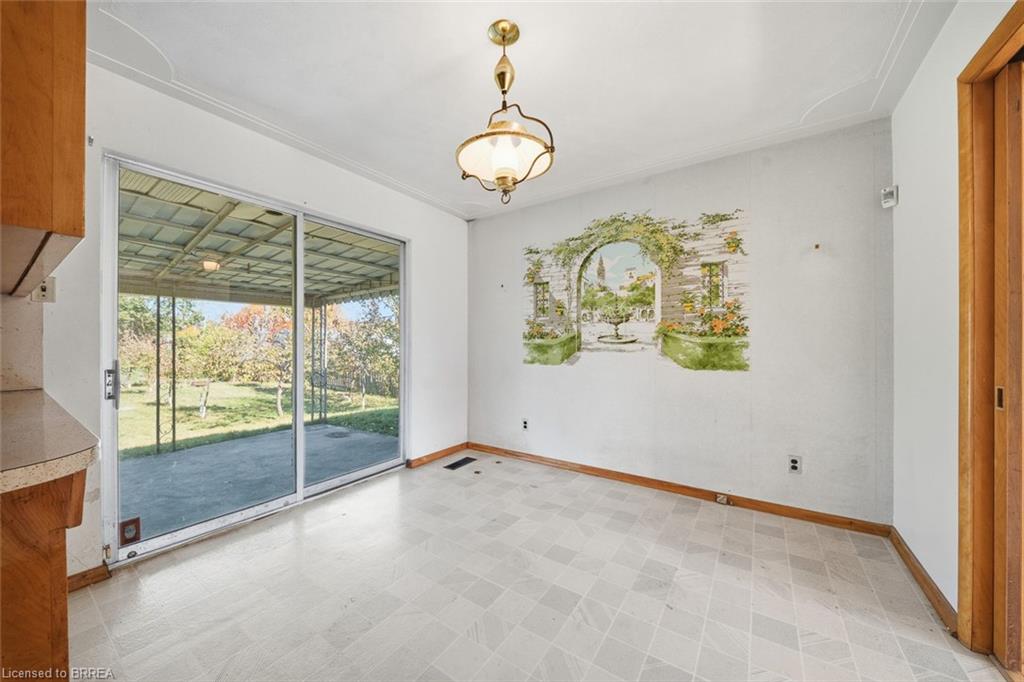 486 Chatham Street Property Photo 7