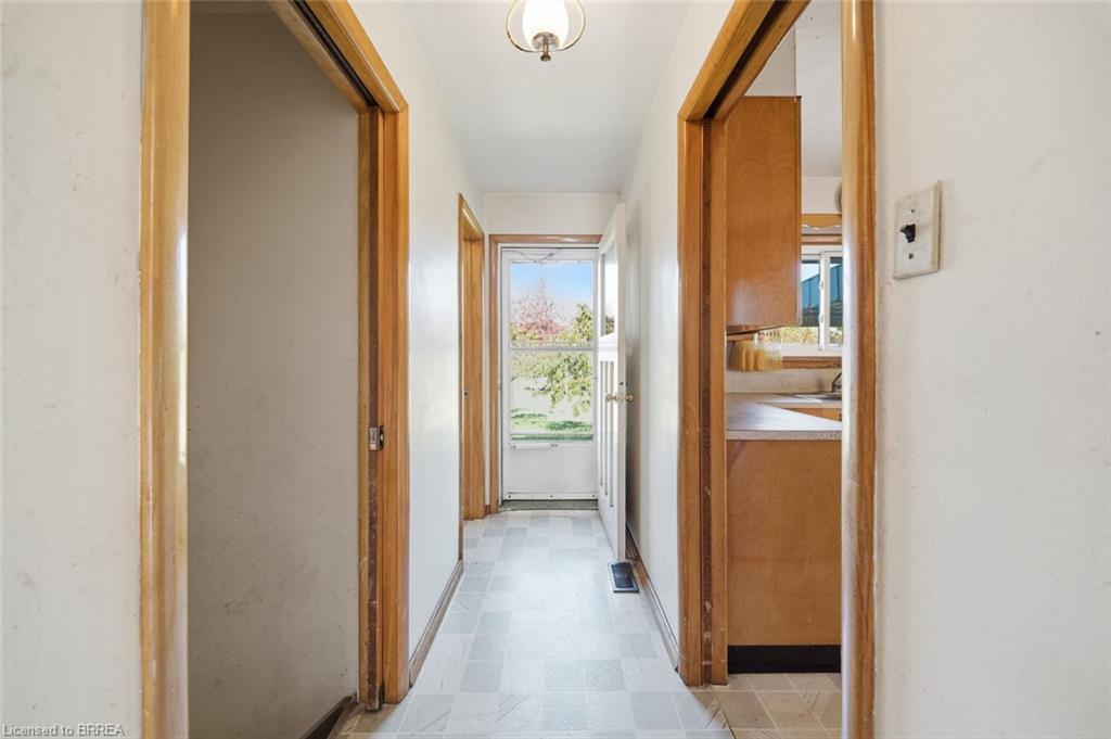 486 Chatham Street Property Photo 13