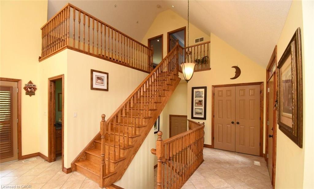 635 Millgrove Side Road Property Photo 6