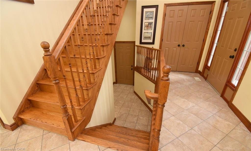 635 Millgrove Side Road Property Photo 11