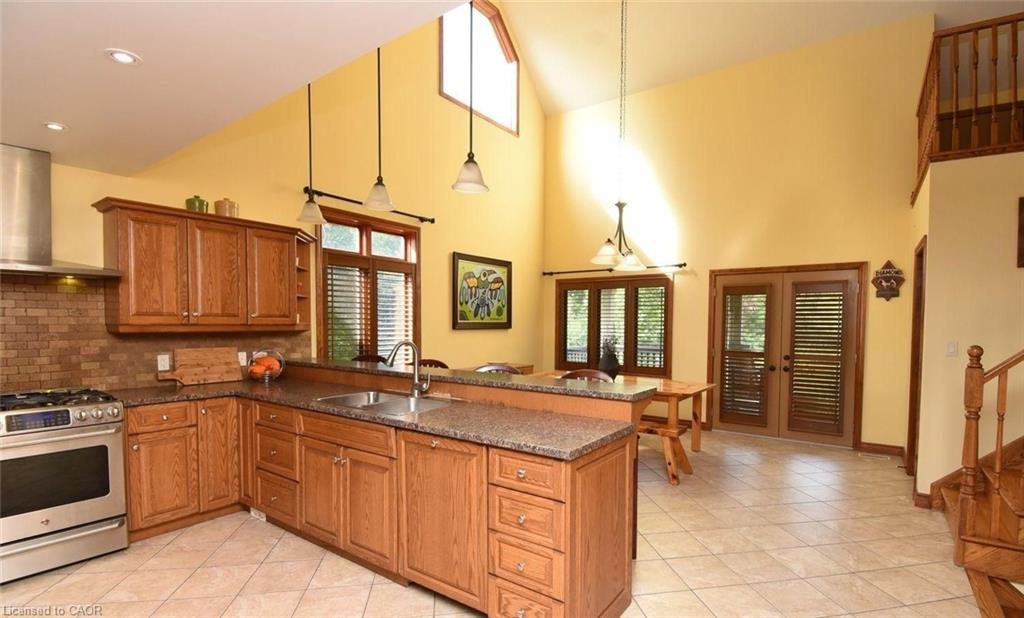 635 Millgrove Side Road Property Photo 16
