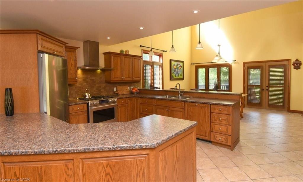 635 Millgrove Side Road Property Photo 21