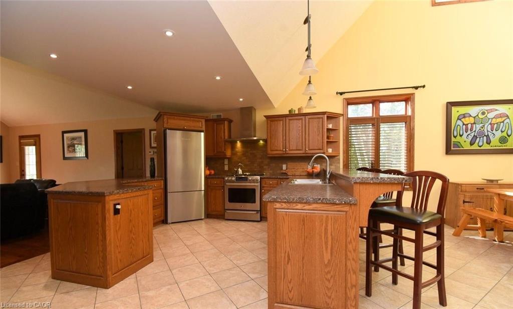 635 Millgrove Side Road Property Photo 23
