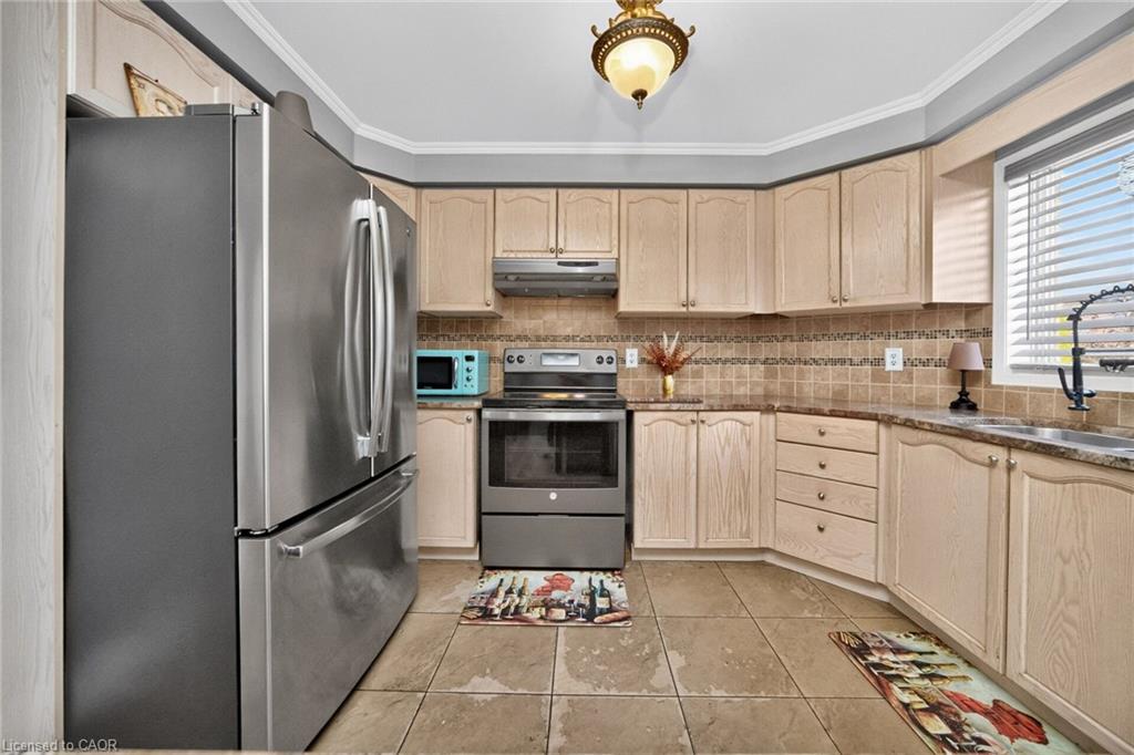 13 Dovaston Gate Property Photo 14