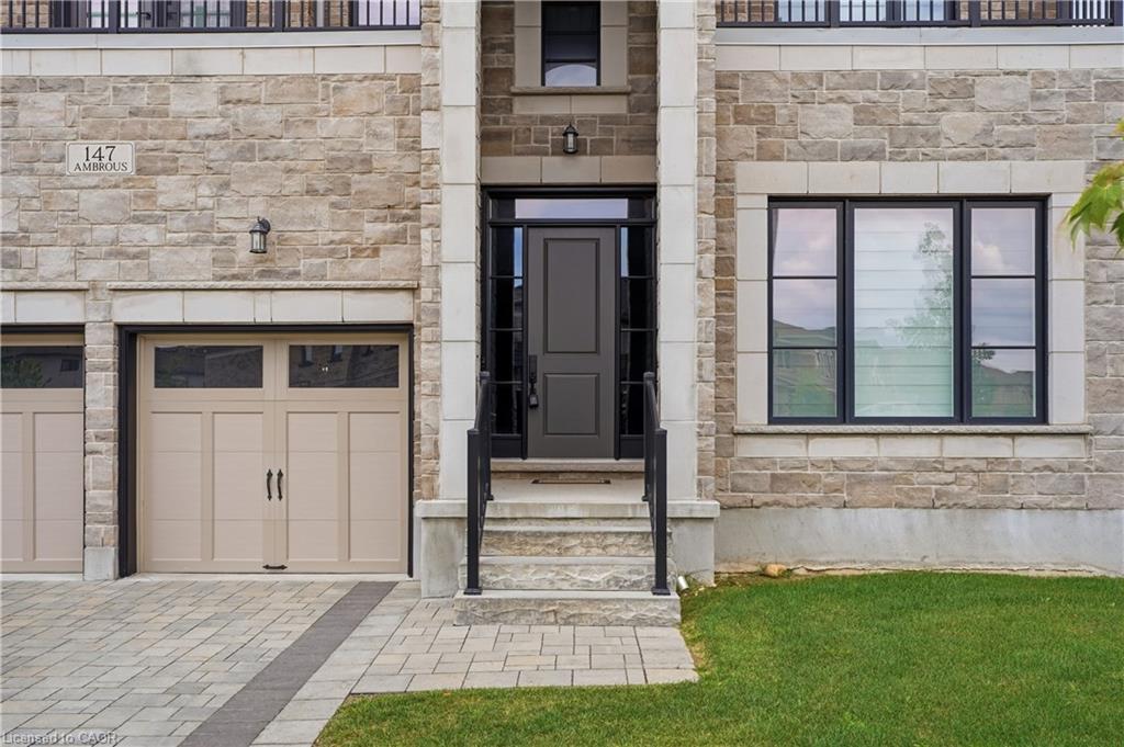 147 Ambrous Crescent Property Photo 3