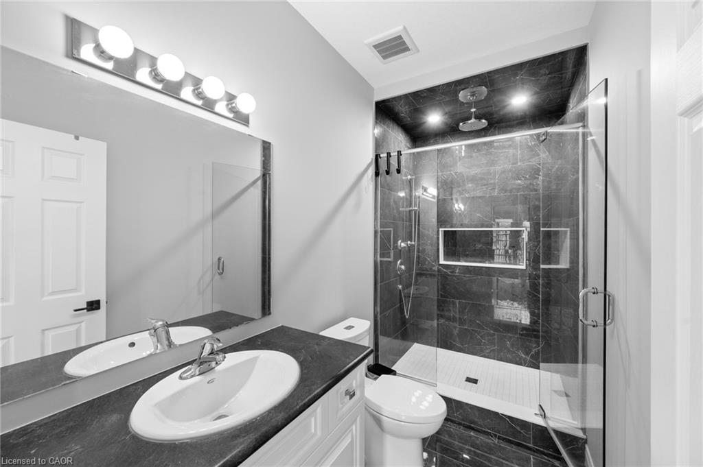 147 Ambrous Crescent Property Photo 39