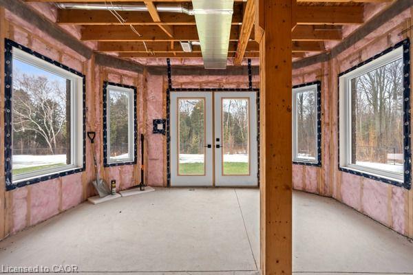 147 Ambrous Crescent Property Photo 43