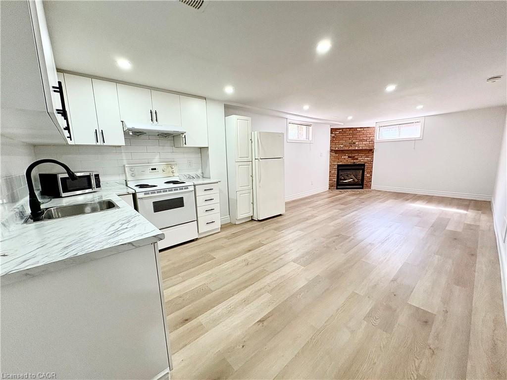 292 Woodward Avenue Property Photo 7