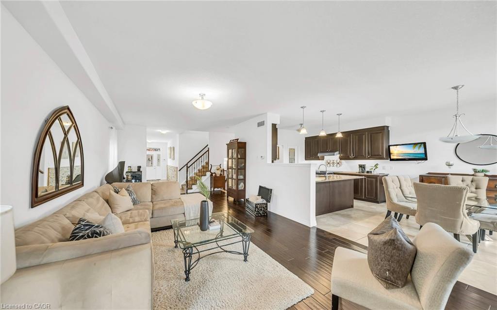 365 Woodbine Avenue Property Photo 6