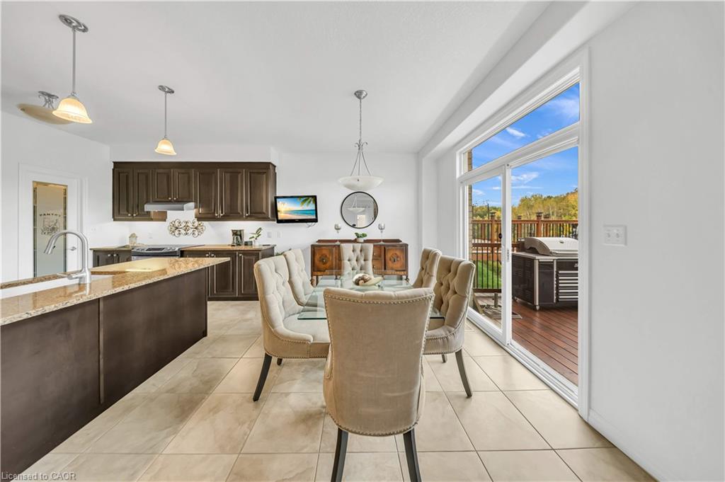 365 Woodbine Avenue Property Photo 11