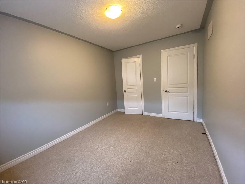 90 Bloom Crescent Property Photo 16