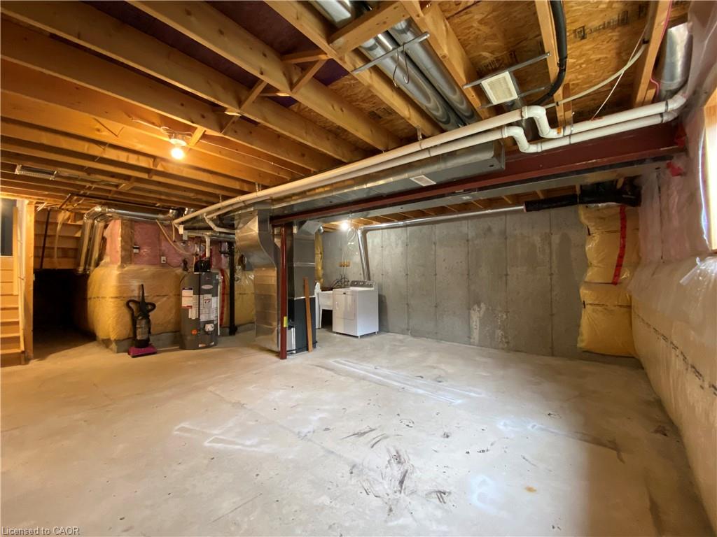 90 Bloom Crescent Property Photo 17
