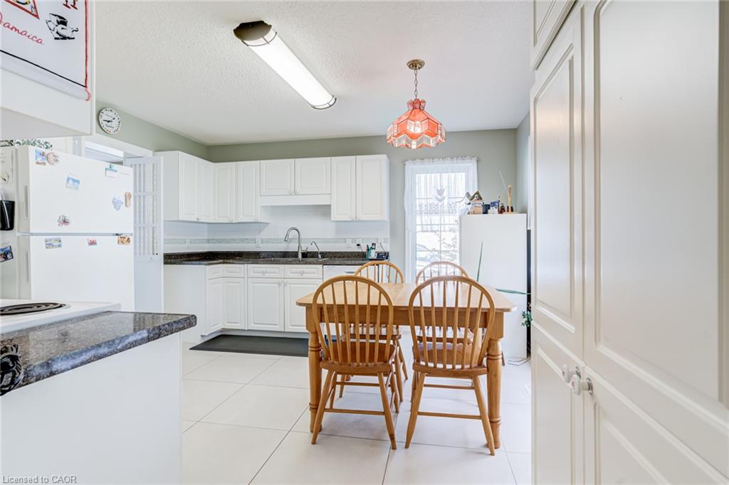 52 Pine Ridge Road Property Photo 5