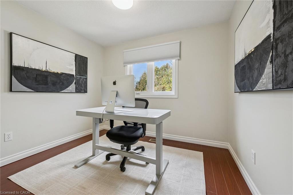 222 Inglis Street Property Photo 16