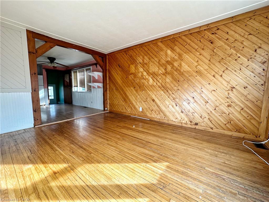 49 Ridge Road E Property Photo 10