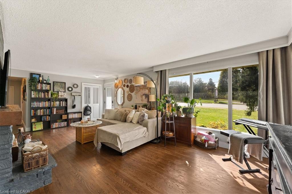154 Paris Road Property Photo 7
