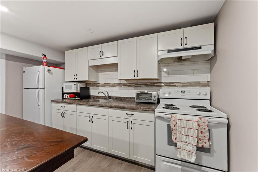 154 Paris Road Property Photo 21