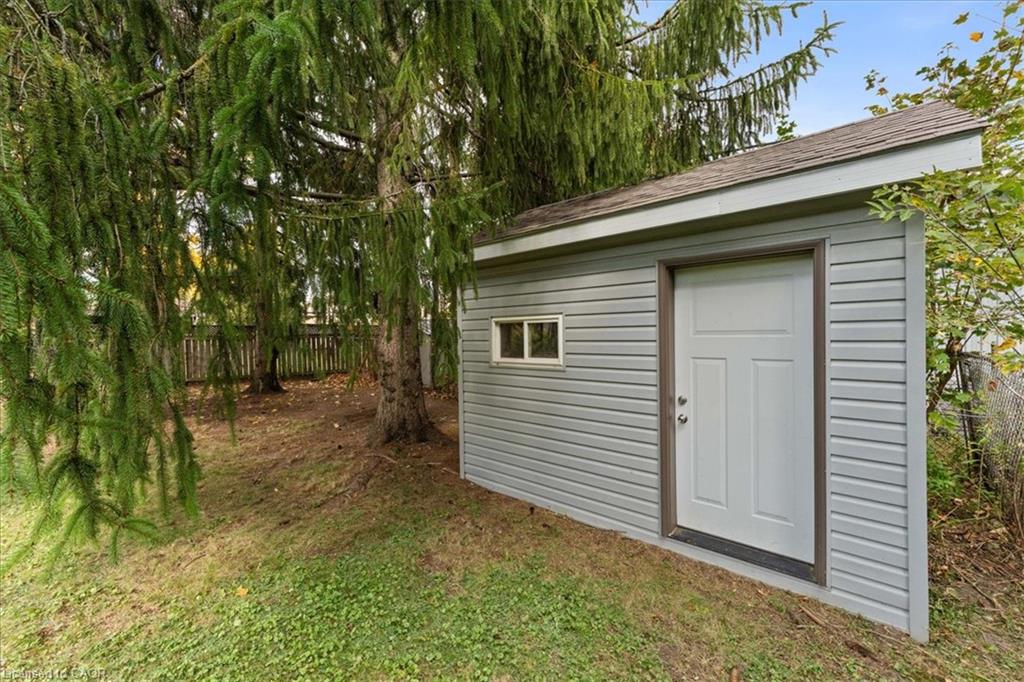 154 Paris Road Property Photo 33