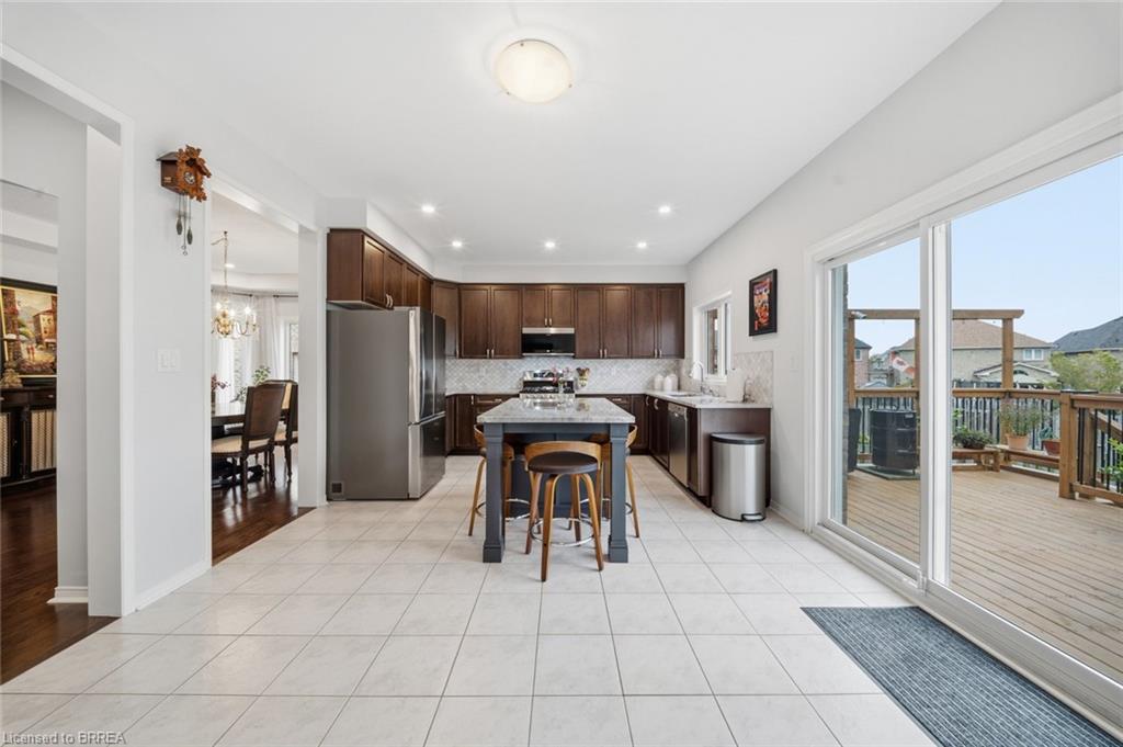 42 Stephenson Road Property Photo 6