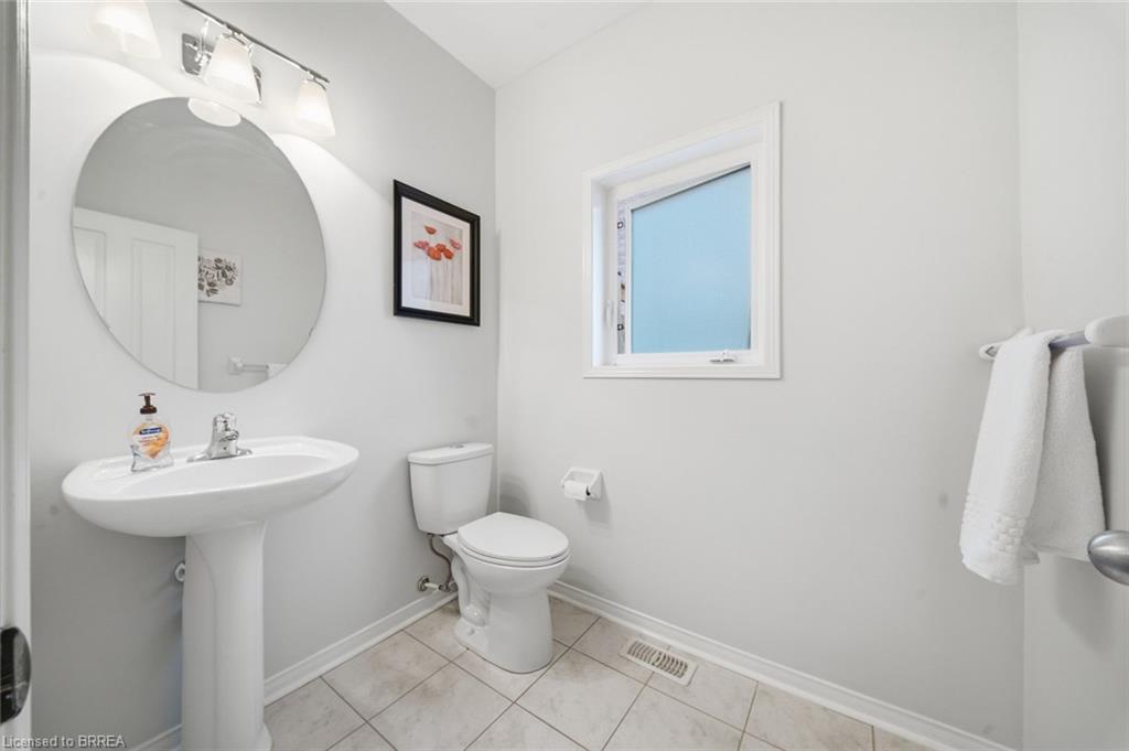 42 Stephenson Road Property Photo 15