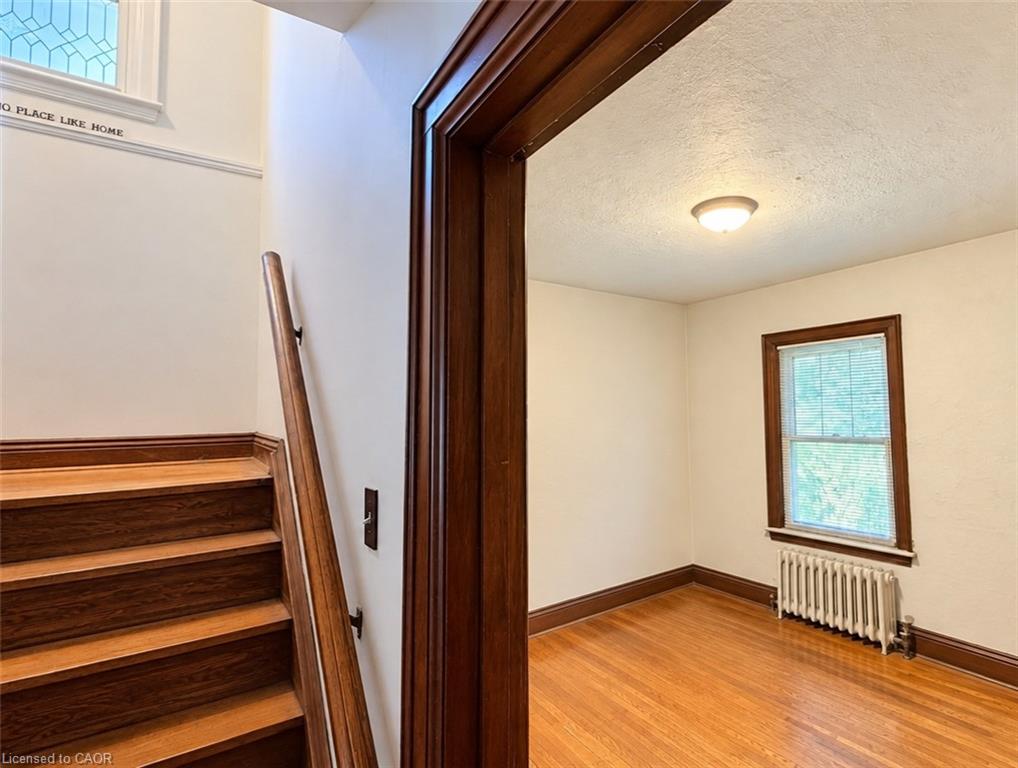 541 Emerald Street Property Photo 12