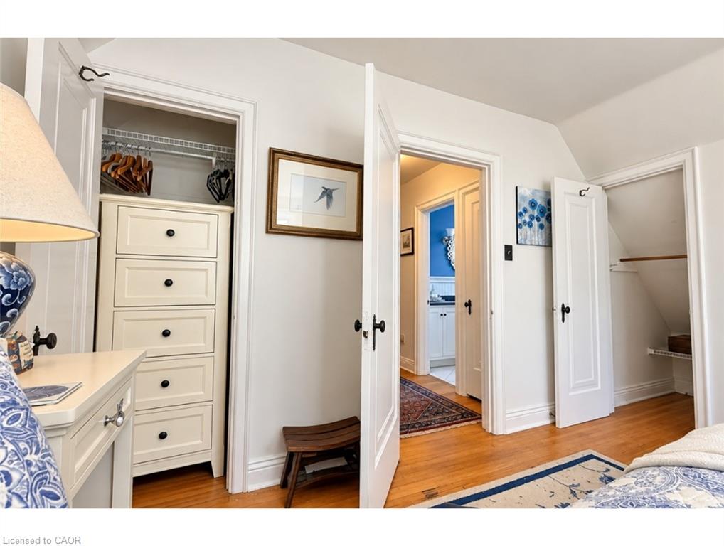 541 Emerald Street Property Photo 17