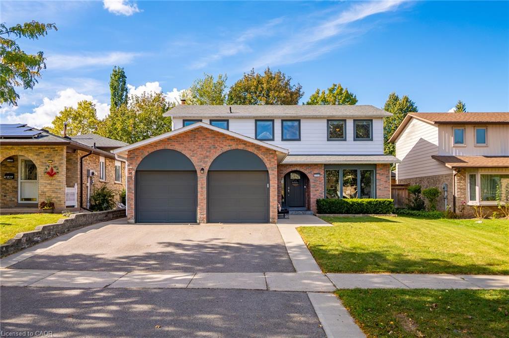 2595 Cavendish Drive Property Photo 1