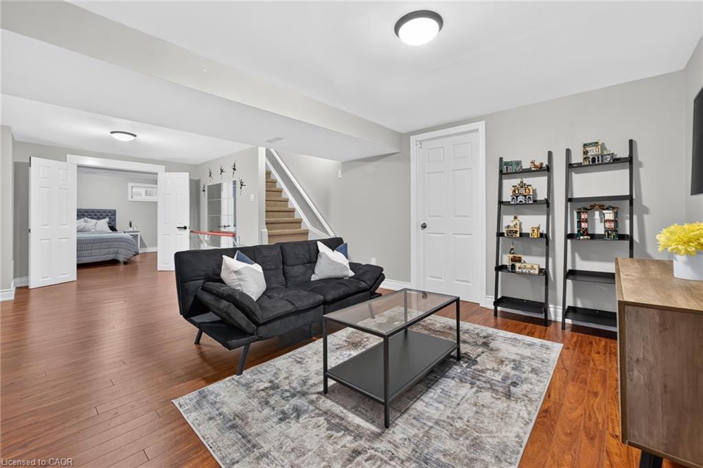 2595 Cavendish Drive Property Photo 34