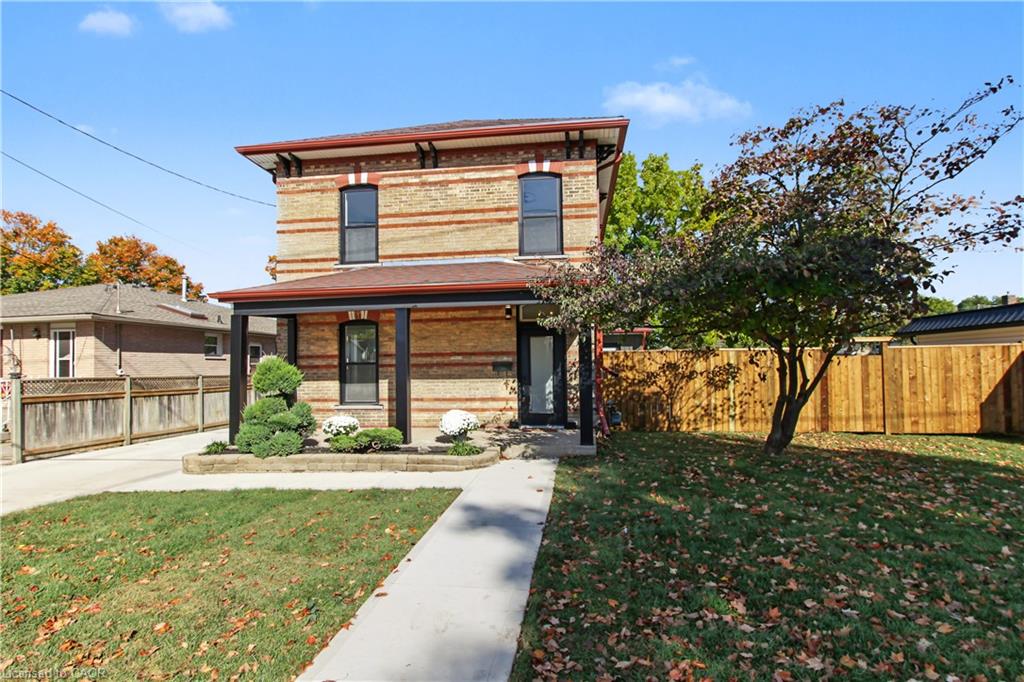 657 Frances Street Property Photo 3