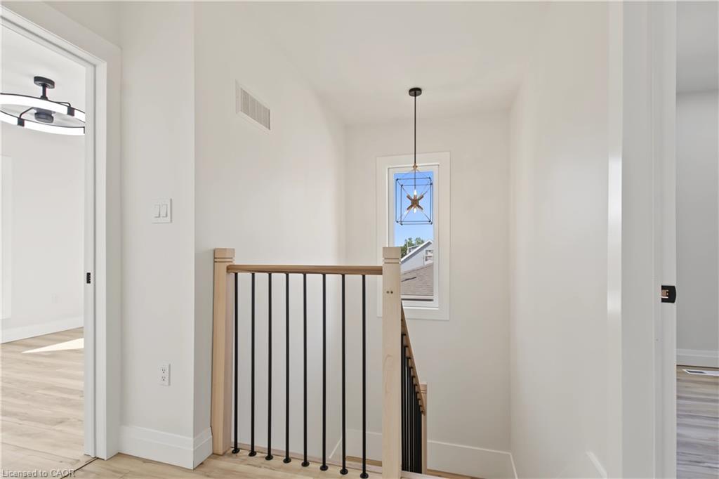 657 Frances Street Property Photo 24