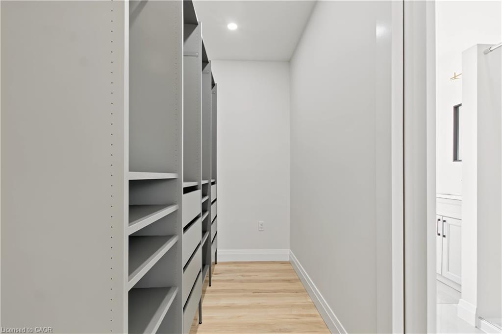657 Frances Street Property Photo 28