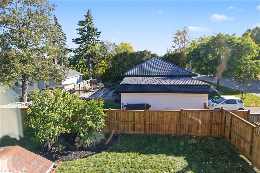 657 Frances Street Property Photo 41