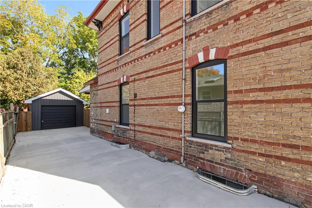 657 Frances Street Property Photo 46