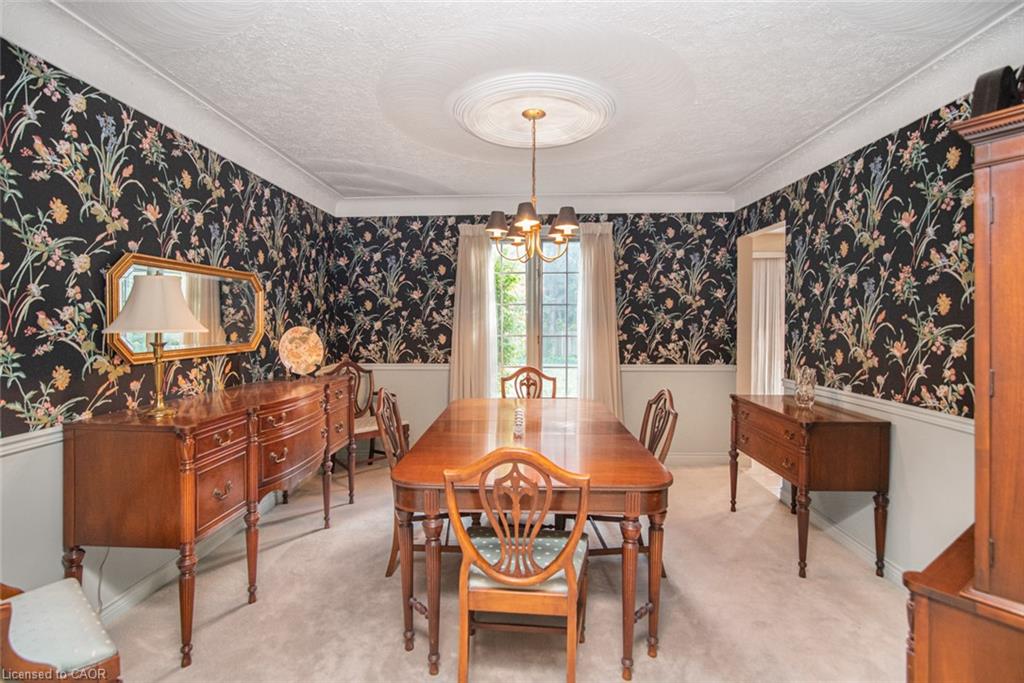 318 Cavendish Drive Property Photo 4