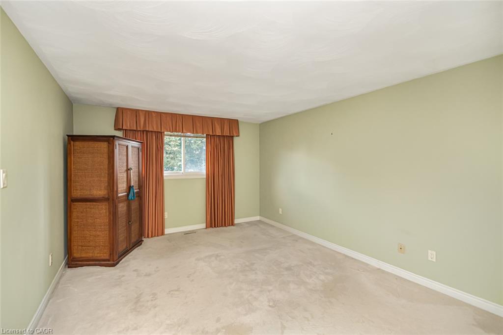 318 Cavendish Drive Property Photo 15