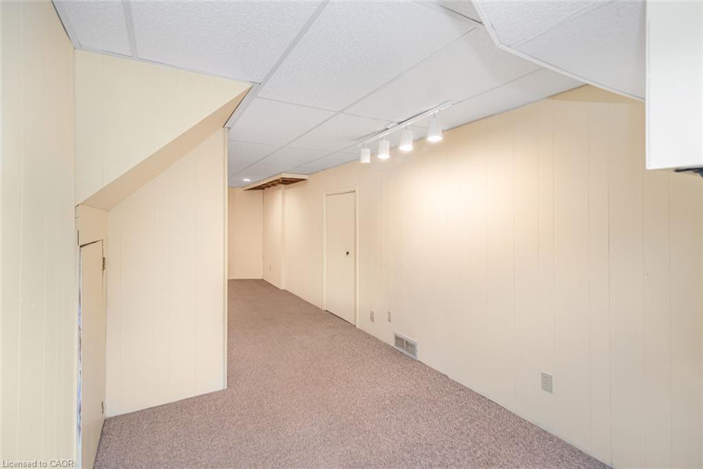 318 Cavendish Drive Property Photo 21