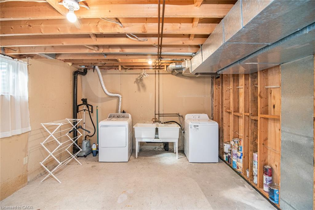 318 Cavendish Drive Property Photo 22