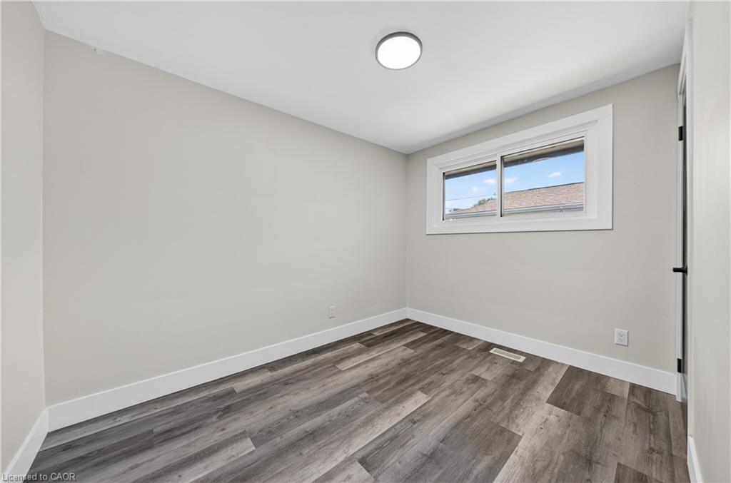 970 Parkdale Avenue Property Photo 23