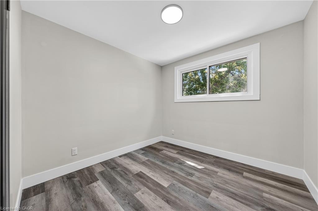 970 Parkdale Avenue Property Photo 25