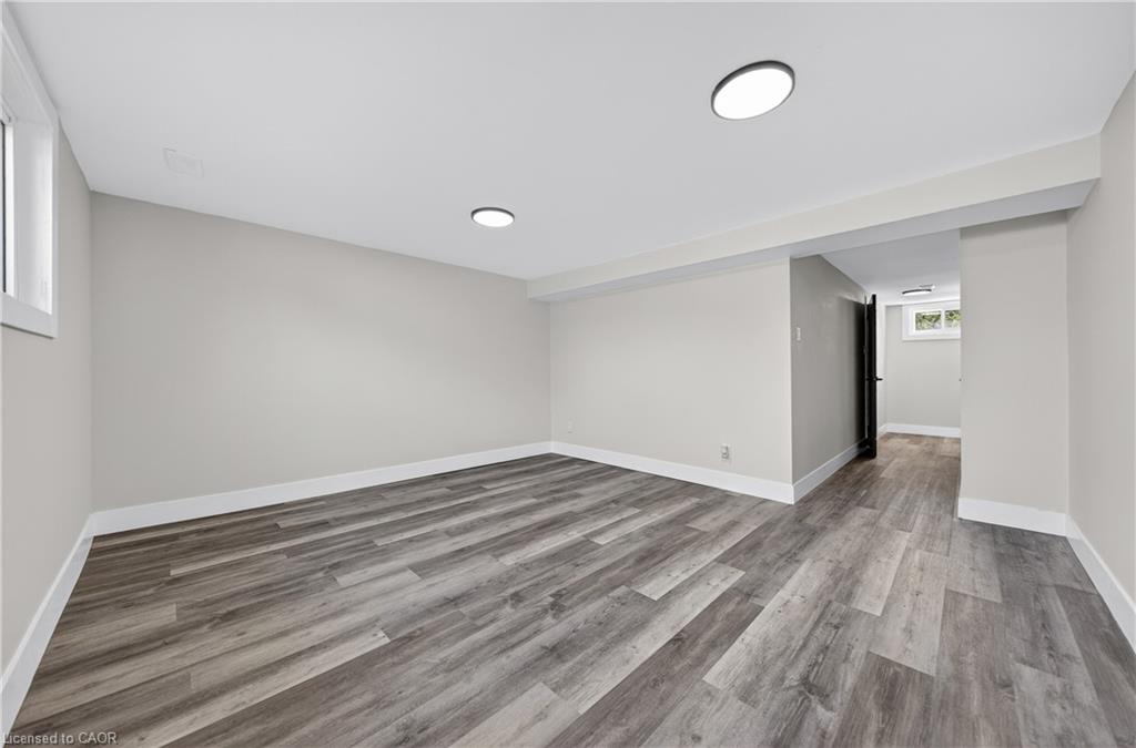 970 Parkdale Avenue Property Photo 35