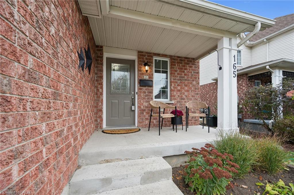 165 Cavelletti Court Property Photo 3